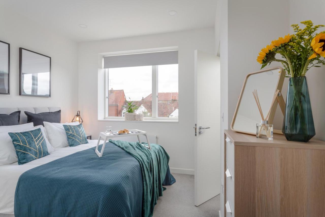Luxury Serviced Apartments Stevenage, Hertfordshire Eksteriør bilde